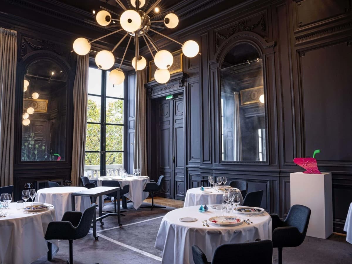 Salon "Belles Bacchantes"
